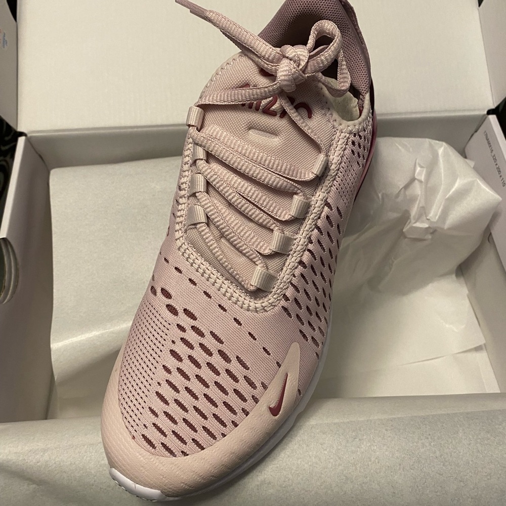 Nike Air Max 270 Barley Rose